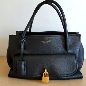 Marc Jacobs lock that leather tote purse bag